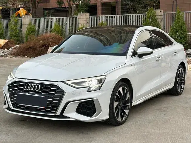 2022 Audi A3 1.4T 150HP L4 7DCT