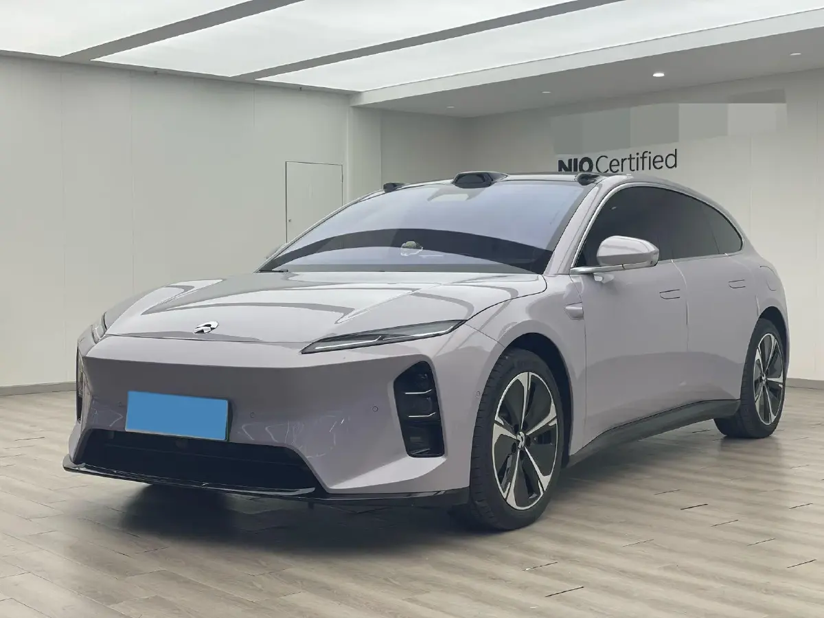 2025 NIO ET5T BEV