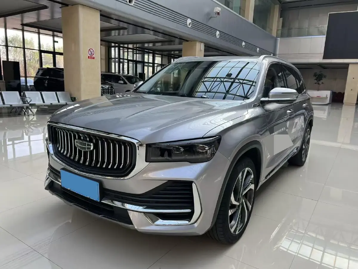 2023 Geely Monjaro 2.0T 238HP L4 8AT