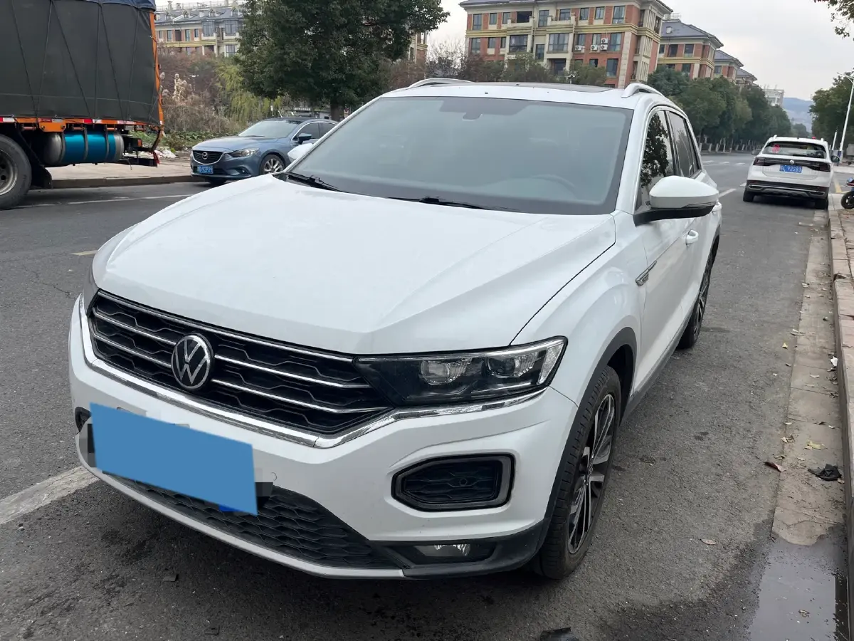 2021 Volkswagen T-Roc 1.4T 150HP L4 7DCT