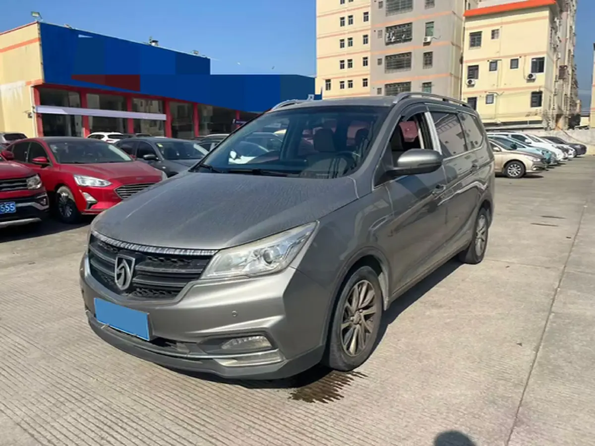 2017 BaoJun 730 1.5T 150HP L4 6DCT