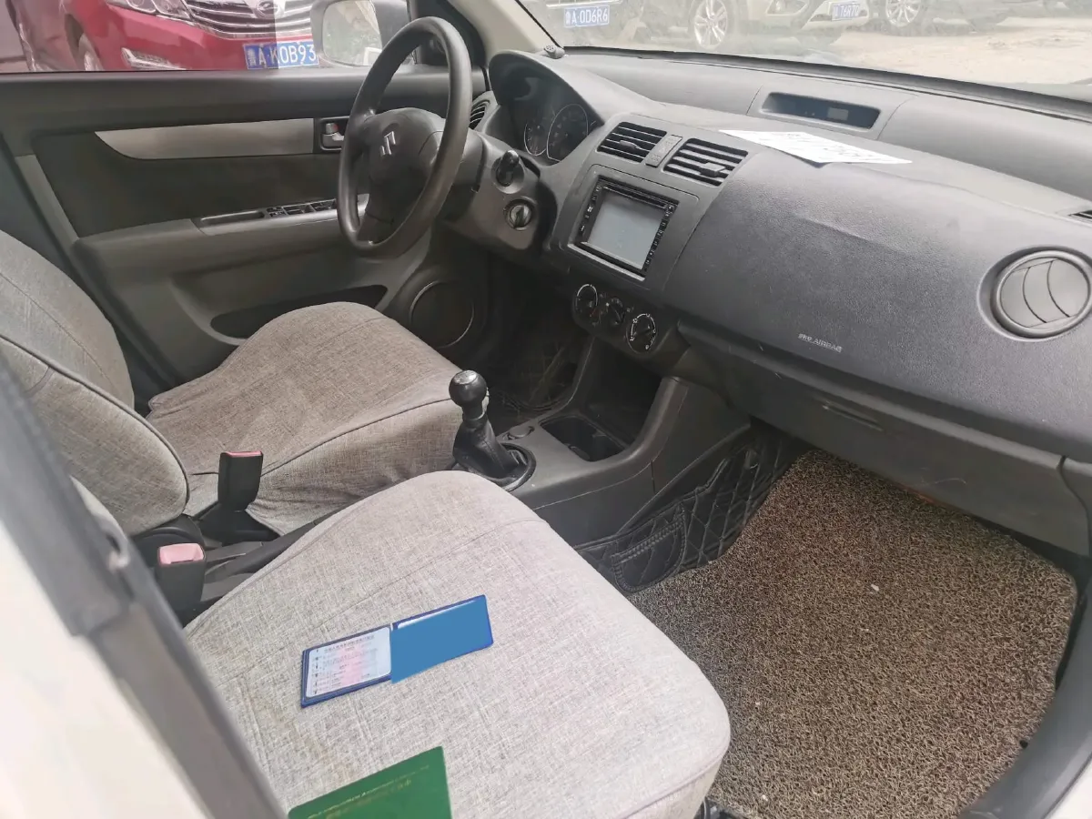 2013 Suzuki Swift 1.3L 91HP L4 5MT,autocango,china used car exporter,china ev exporter,chinese used car exporter,chinese used ev exporter