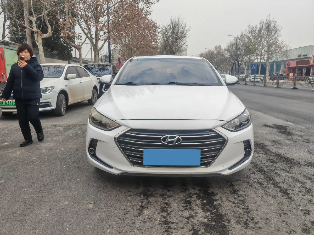 2016 Hyundai Elantra 1.6L 130HP L4 6AT,autocango,china used car exporter,china ev exporter,chinese used car exporter,chinese used ev exporter
