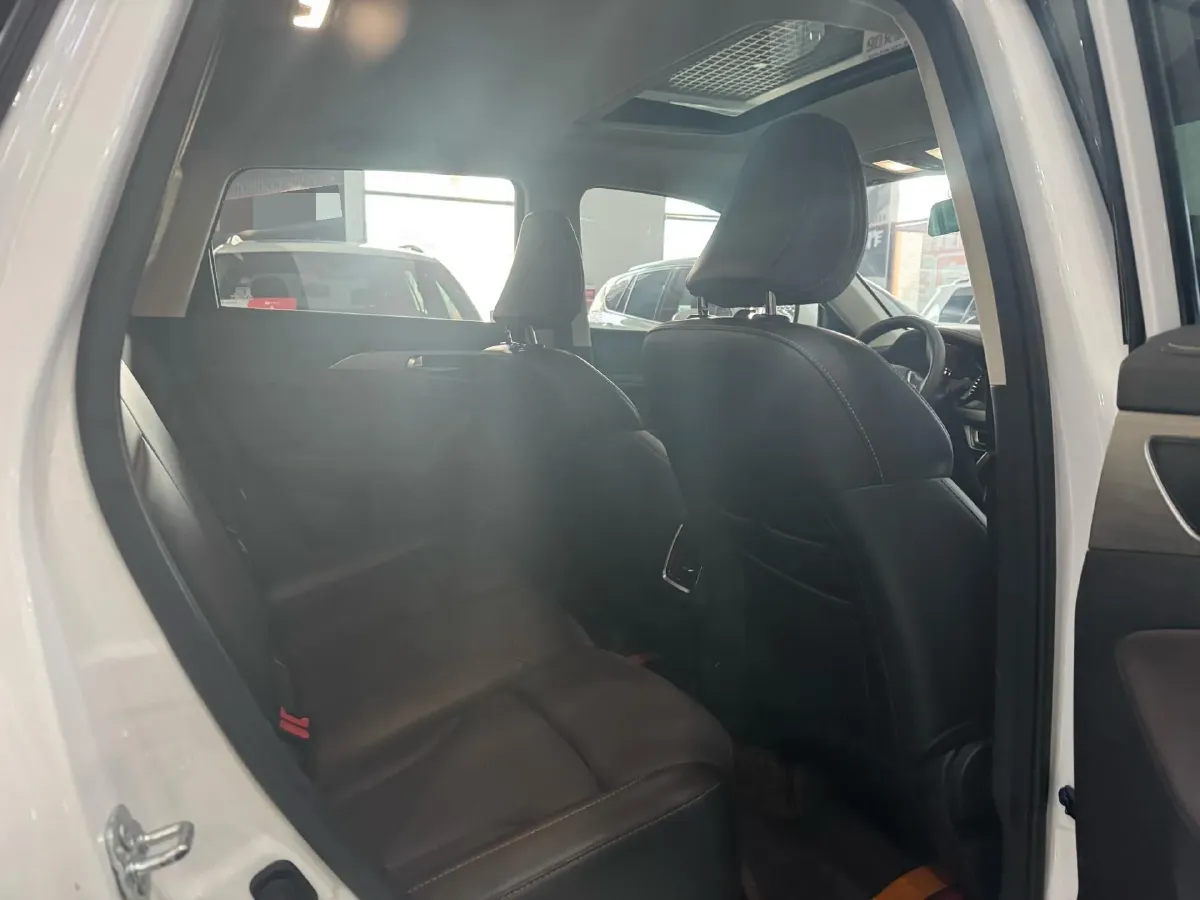 2019 ChangAn CS35 Plus 1.6L 128HP L4 6AT,autocango,china used car exporter,china ev exporter,chinese used car exporter,chinese used ev exporter