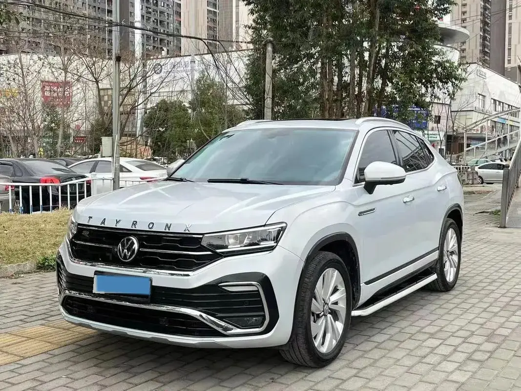 2020 Volkswagen Tayron X 2.0T 186HP L4 7DCT