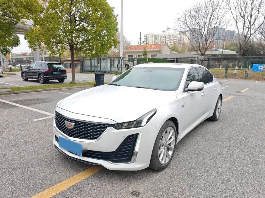 2021 Cadillac CT5 2.0T 237HP L4 10AT