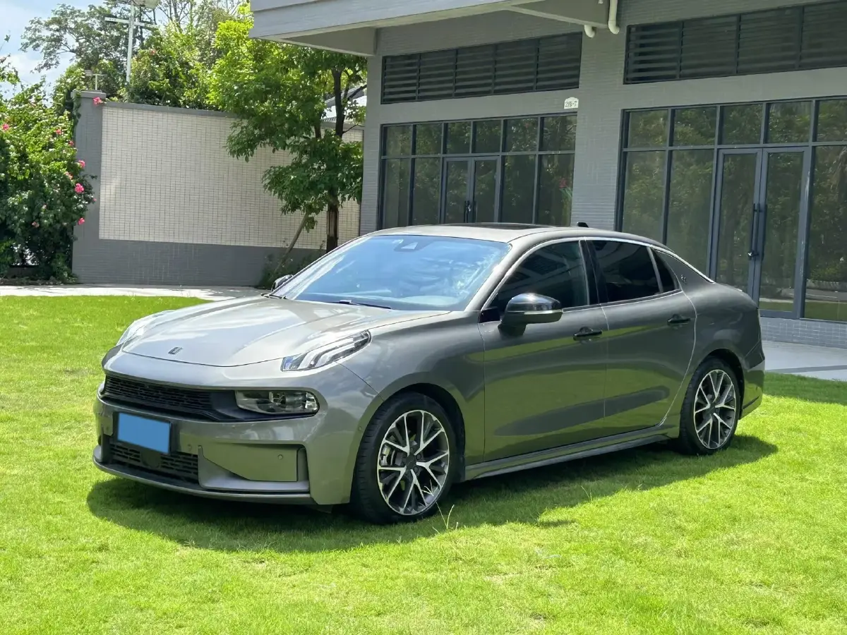 2022 LYNK&CO 03 2.0T 190HP L4 7DCT