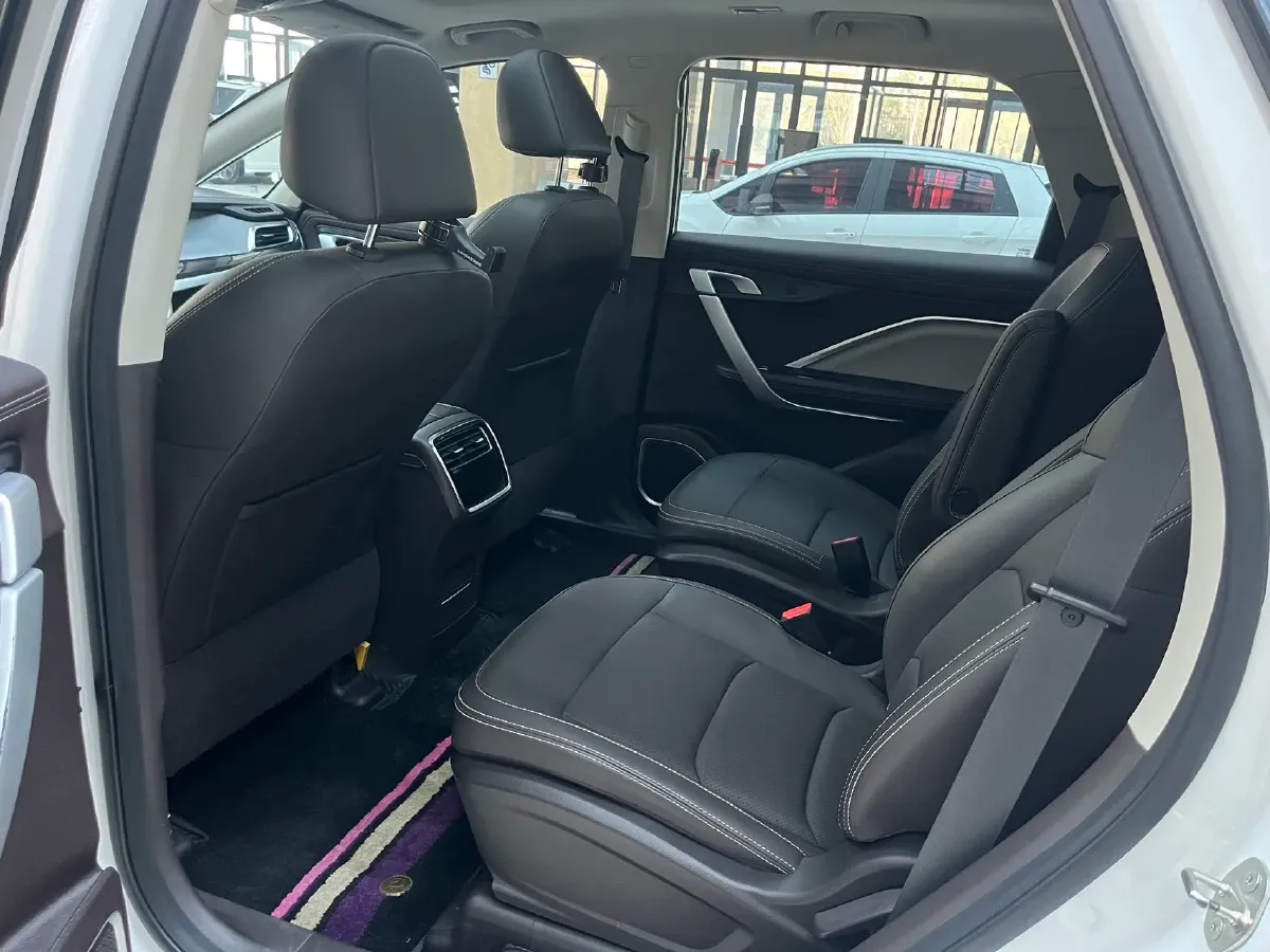 2021 Geely JiaJi 1.8T 184HP L4 7DCT,autocango,china used car exporter,china ev exporter,chinese used car exporter,chinese used ev exporter