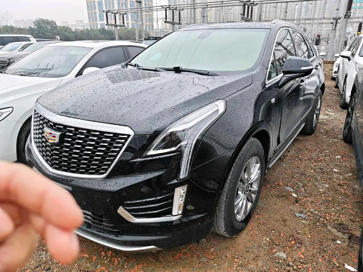 2023 Cadillac XT5 2.0T 237HP L4 9AT