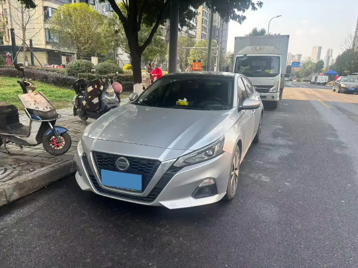 2020 Nissan Teana 2.0T 252HP L4 CVT