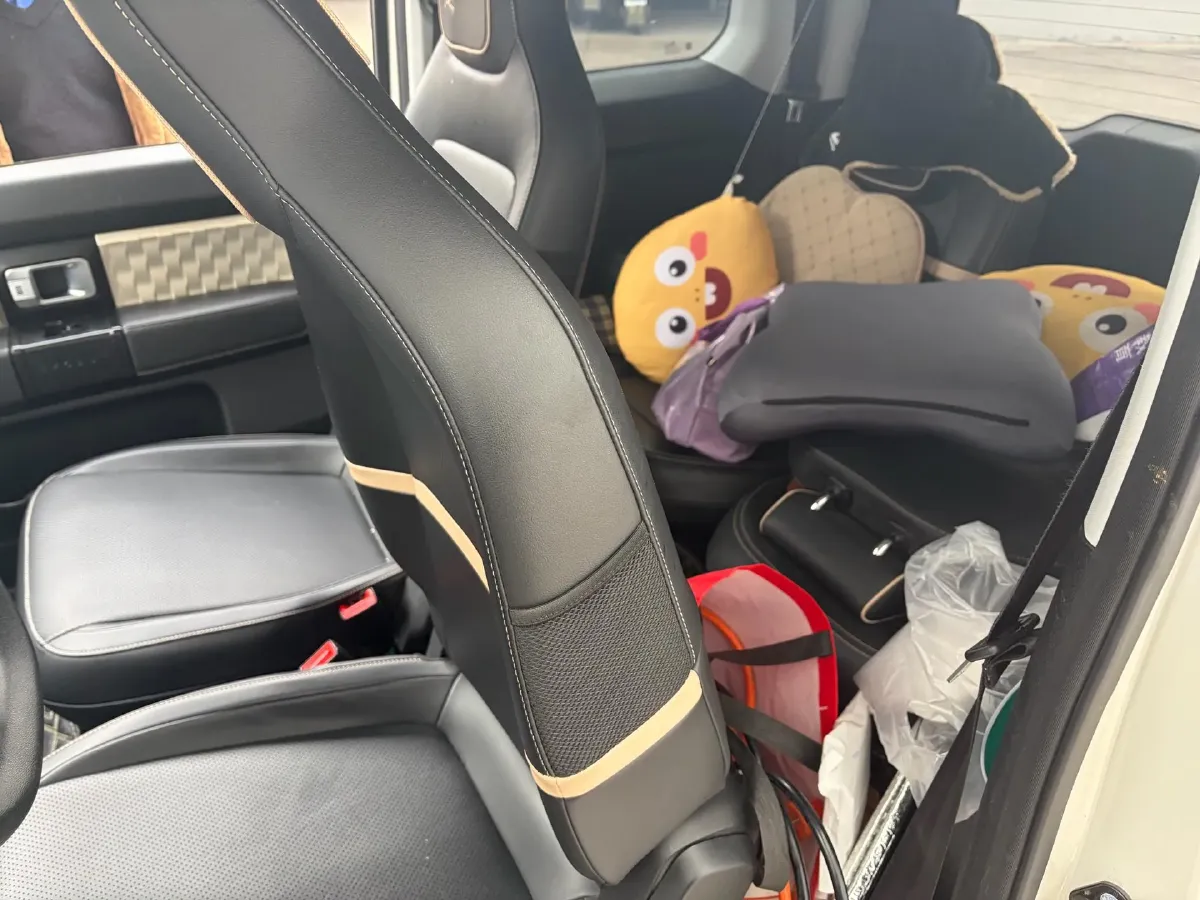 2021 BaoJun KiWi EV BEV 31.9KWH,autocango,china used car exporter,china ev exporter,chinese used car exporter,chinese used ev exporter