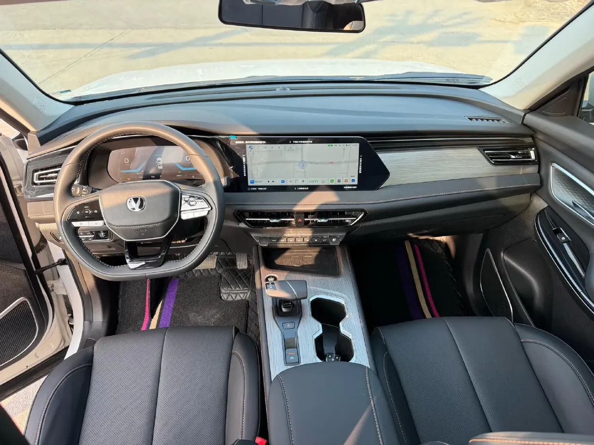 2024 ChangAn X7 PLUS 1.5T 188HP L4 7DCT,autocango,china used car exporter,china ev exporter,chinese used car exporter,chinese used ev exporter