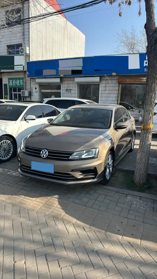 2018 Volkswagen Sagitar 1.4T 150HP L4 7DCT
