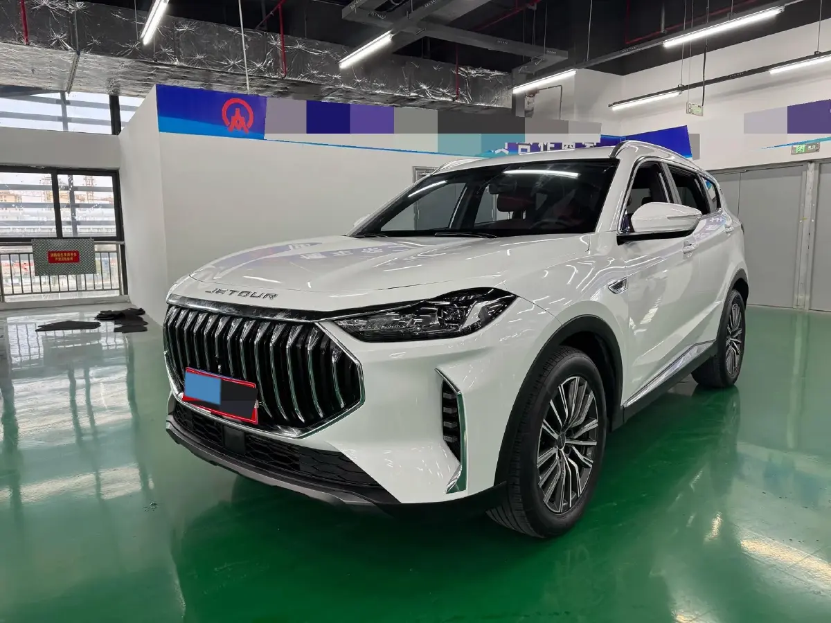 2023 Jetour X70 Plus 1.6T 197HP L4 7DCT