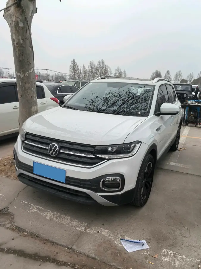 2023 Volkswagen Tacqua 1.2T 116HP L4 7DCT