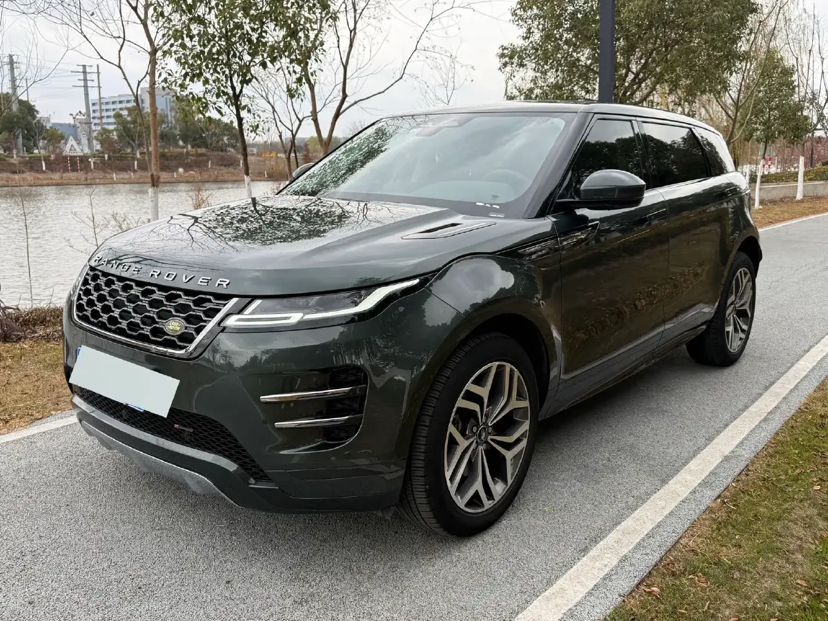 2022 Land Rover Range Rover Evoque 2.0T 249HP L4 9AT
