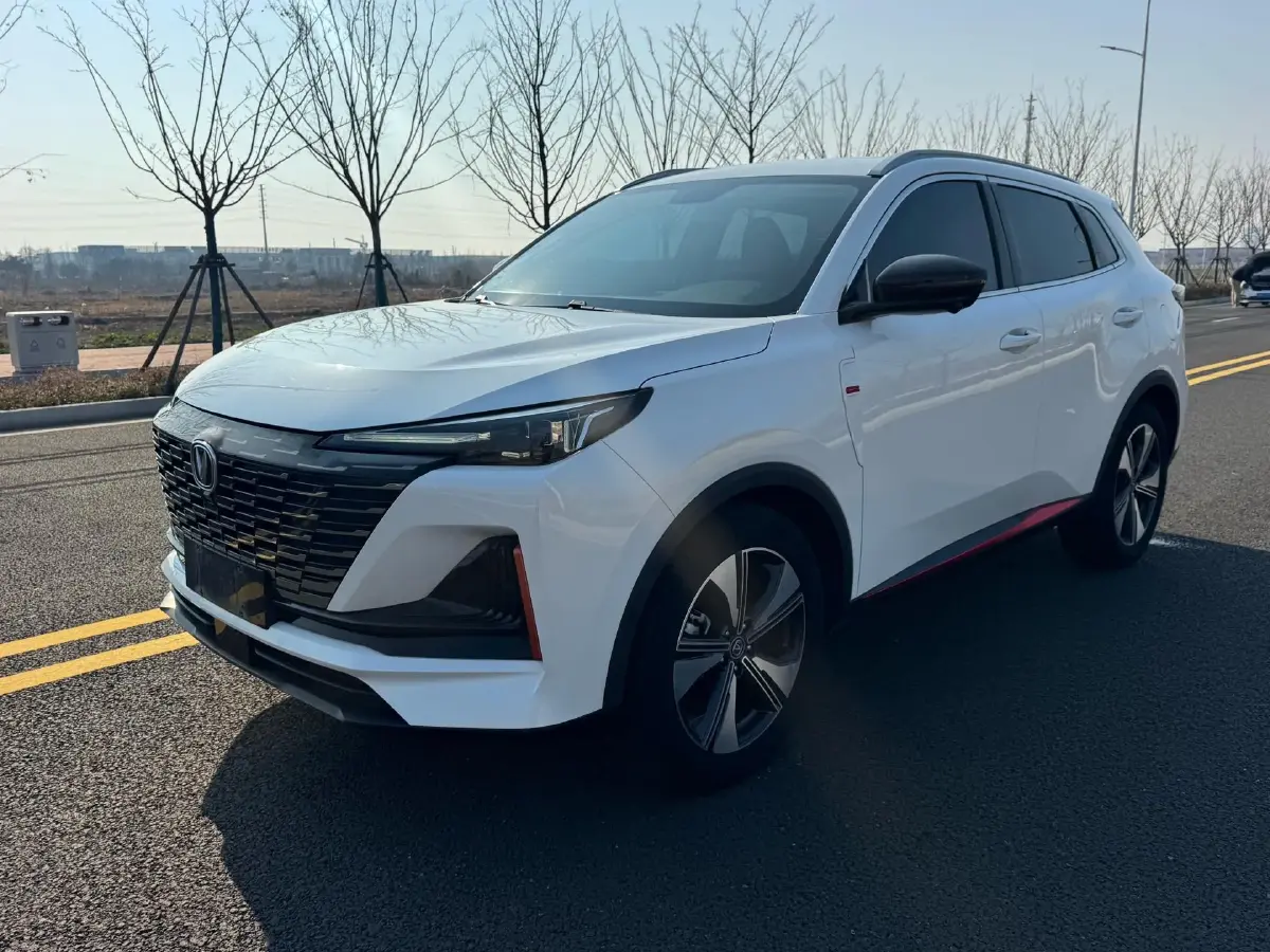 2022 ChangAn CS55 Plus 1.5T 180HP L4 7DCT