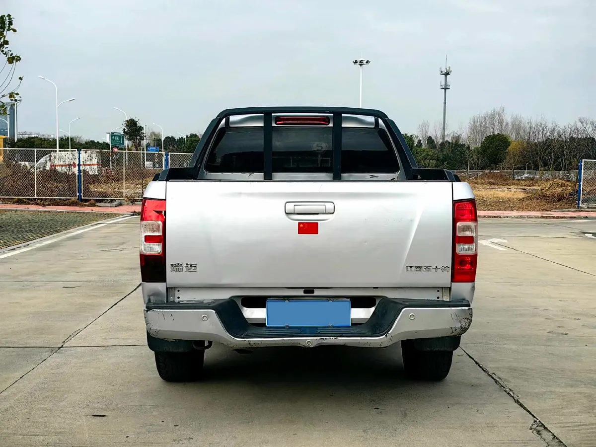 2020 ChangAn Kaicene KaiCheng F70 2.4T 218HP L4 6MT,autocango,china used car exporter,china ev exporter,chinese used car exporter,chinese used ev exporter