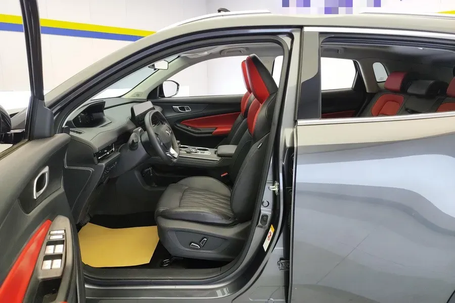 2022 ChangAn CS55 Plus 1.5T 188HP L4 7DCT,autocango,china used car exporter,china ev exporter,chinese used car exporter,chinese used ev exporter