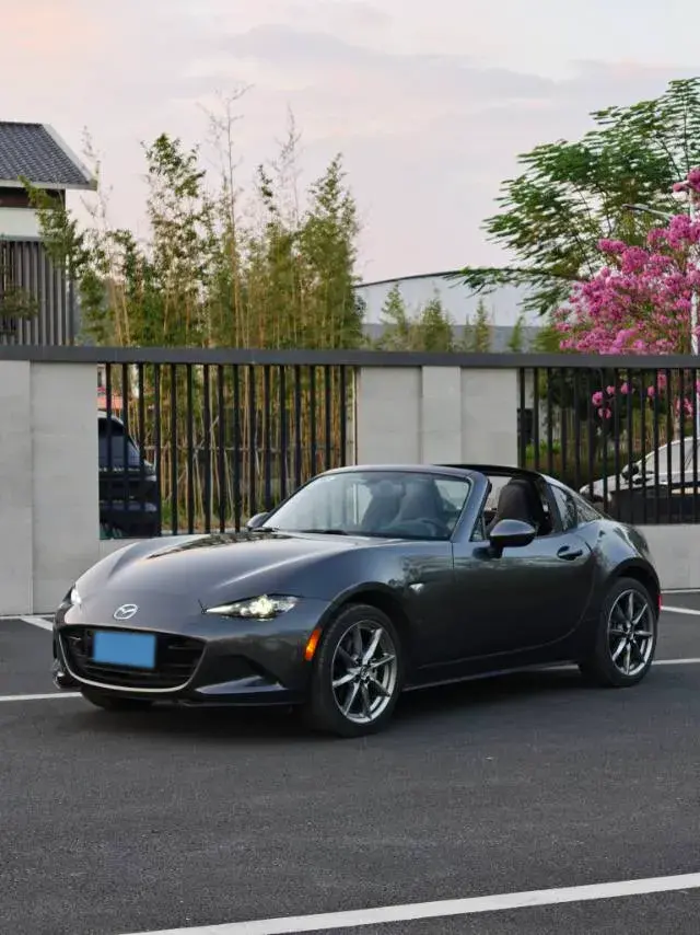 2018 Mazda MX-5 2.0L 158HP L4 6AT