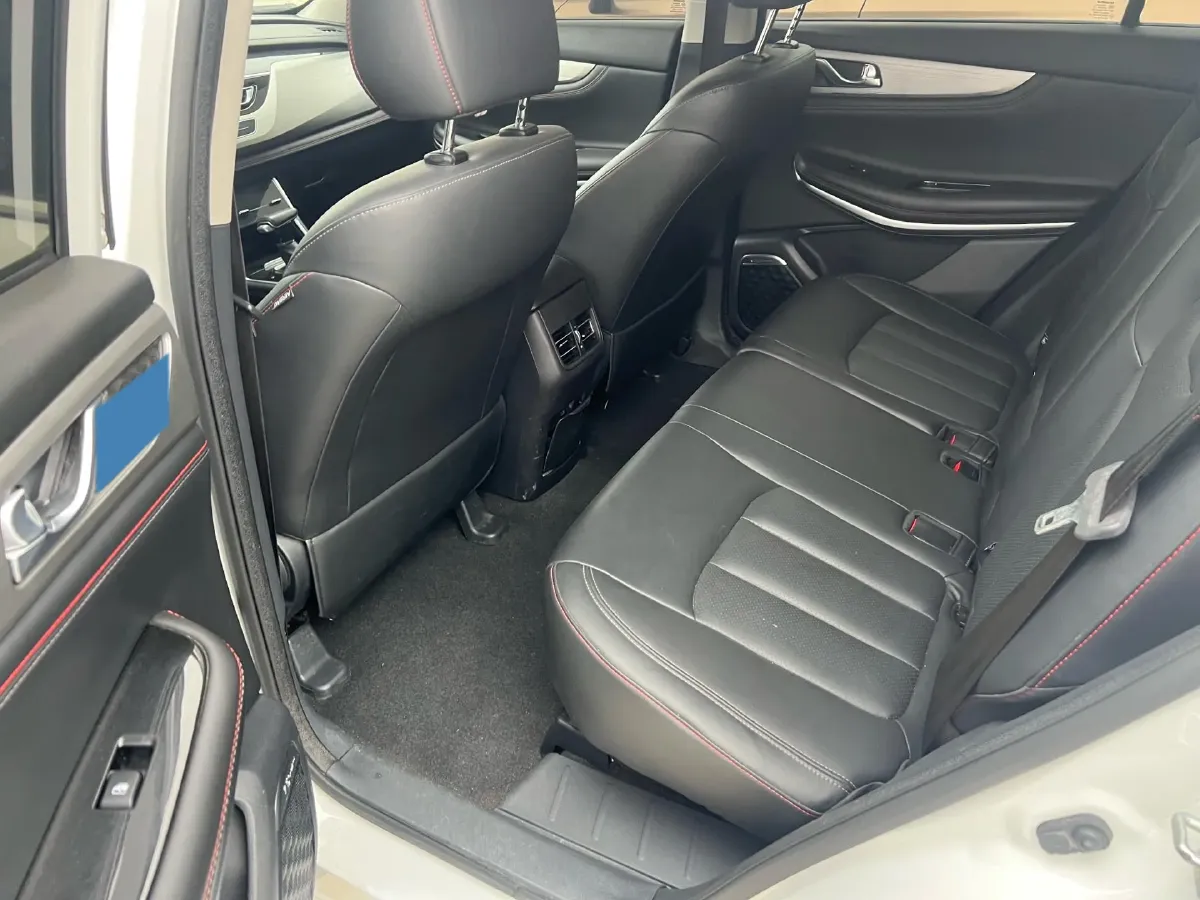 2020 ChangAn CS75 1.5T 178HP L4 7DCT,autocango,china used car exporter,china ev exporter,chinese used car exporter,chinese used ev exporter