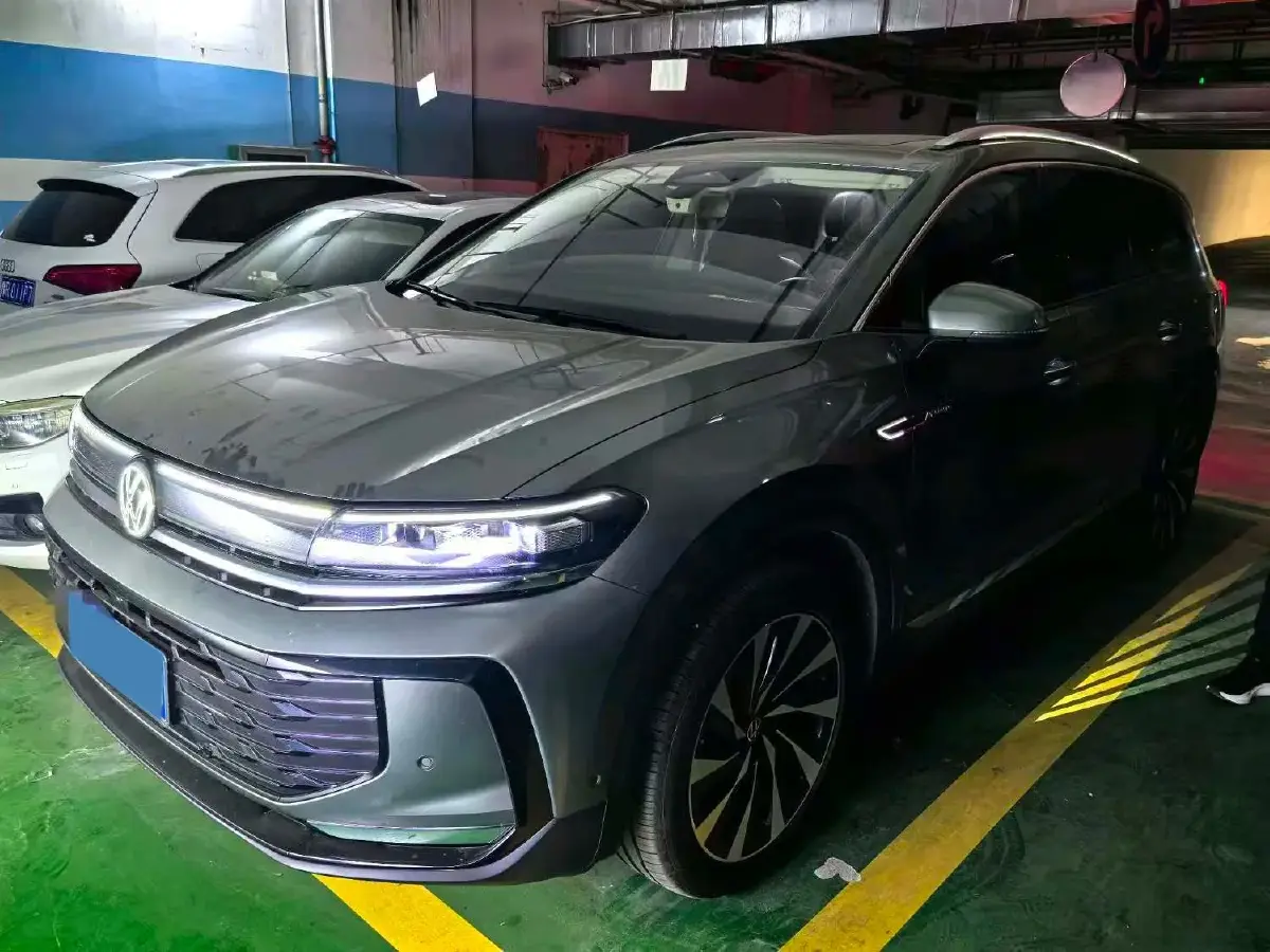 2026 Volkswagen Talagon 2.0T 272HP L4 7DCT