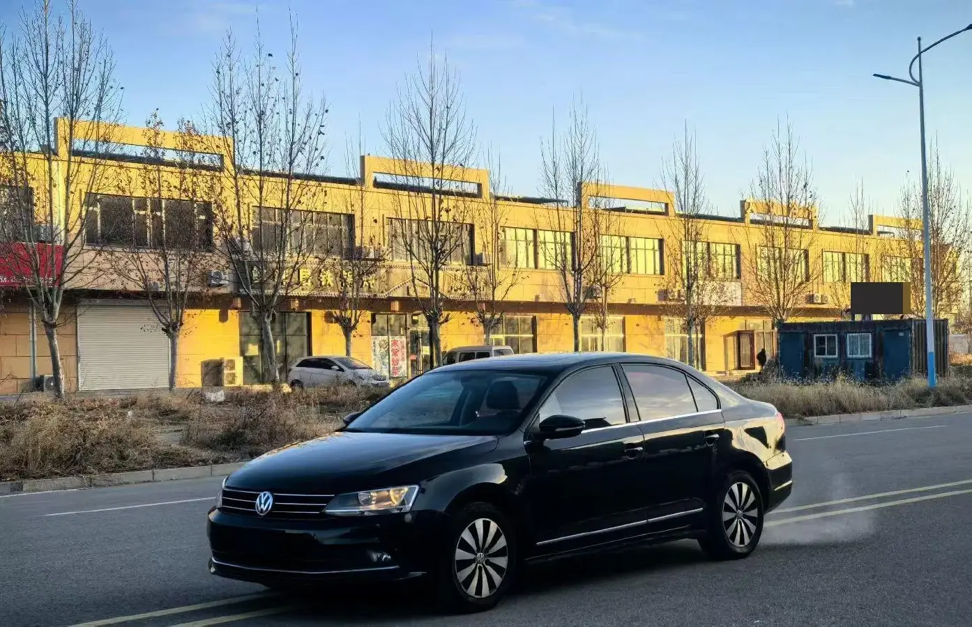 2018 Volkswagen Sagitar 1.2T 110HP L4 7DCT