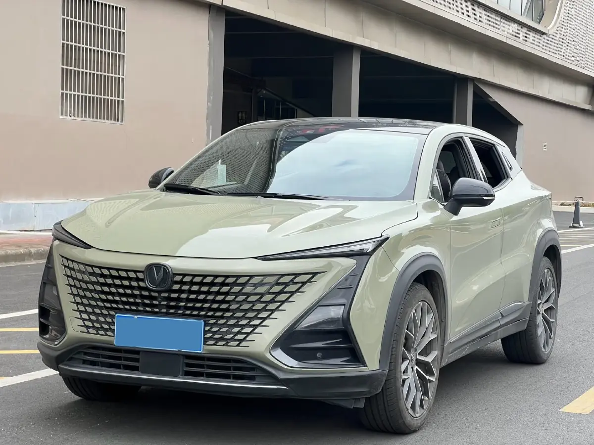 2022 ChangAn UNI-T 1.5T 188HP L4 7DCT
