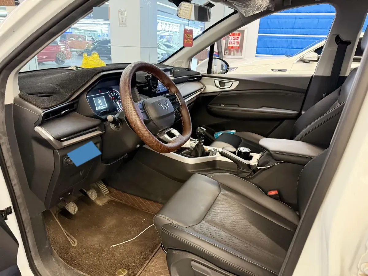 2022 WuLing JiaChen 1.5T 147HP L4 6MT,autocango,china used car exporter,china ev exporter,chinese used car exporter,chinese used ev exporter