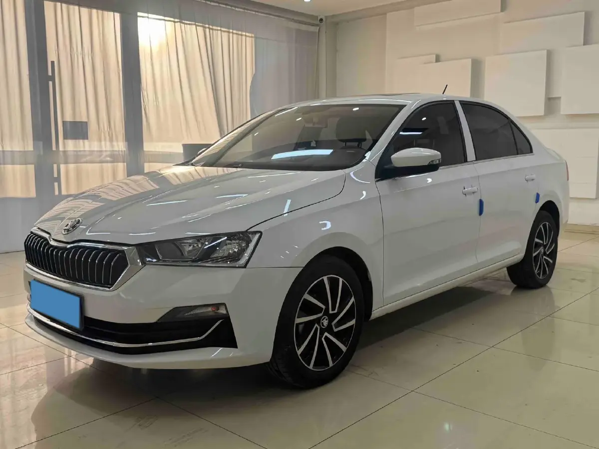 2022 Skoda Rapid 1.5L 112HP L4 6AT