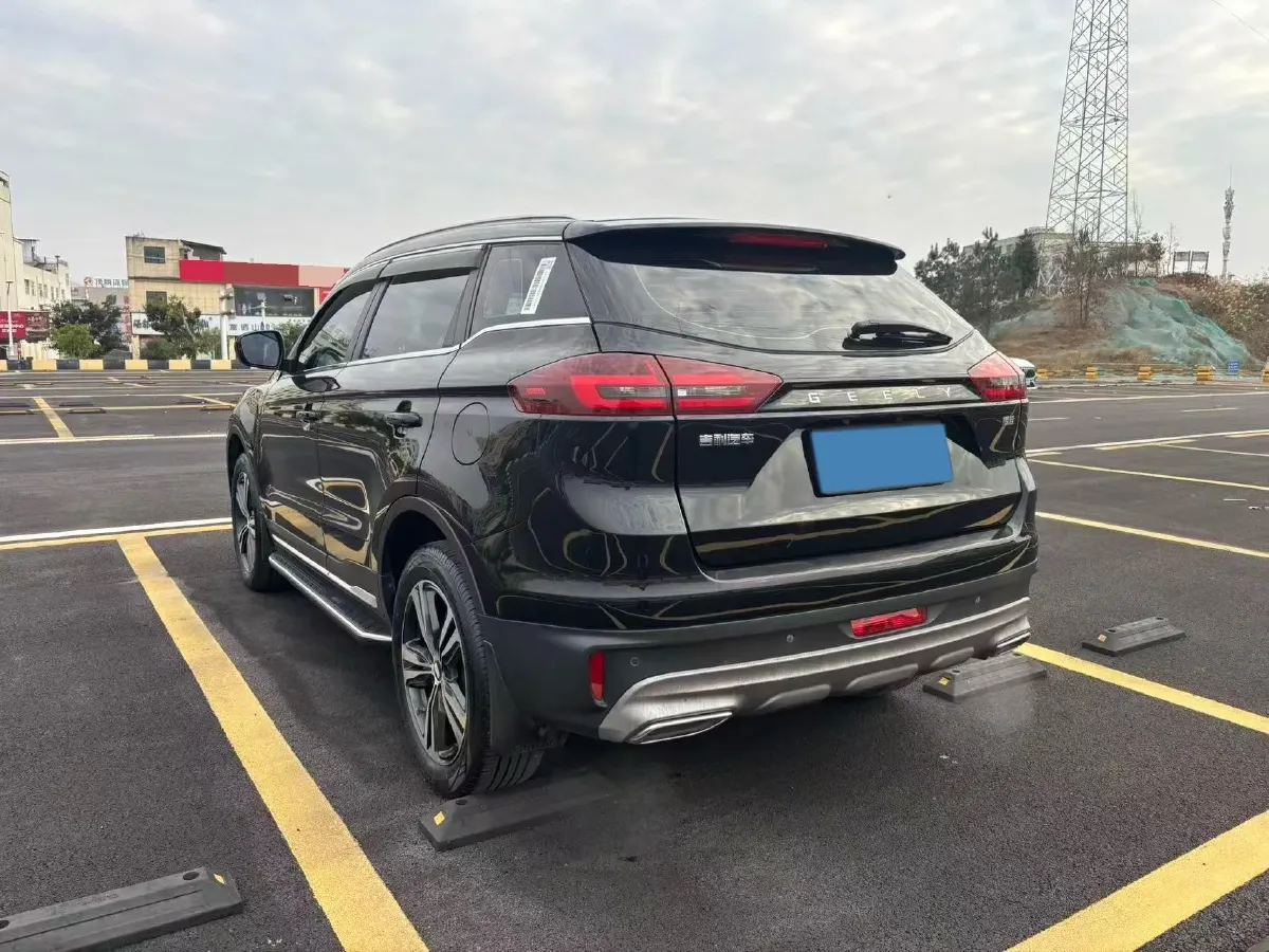 2022 Geely Azkarra 1.8T 184HP L4 7DCT,autocango,china used car exporter,china ev exporter,chinese used car exporter,chinese used ev exporter