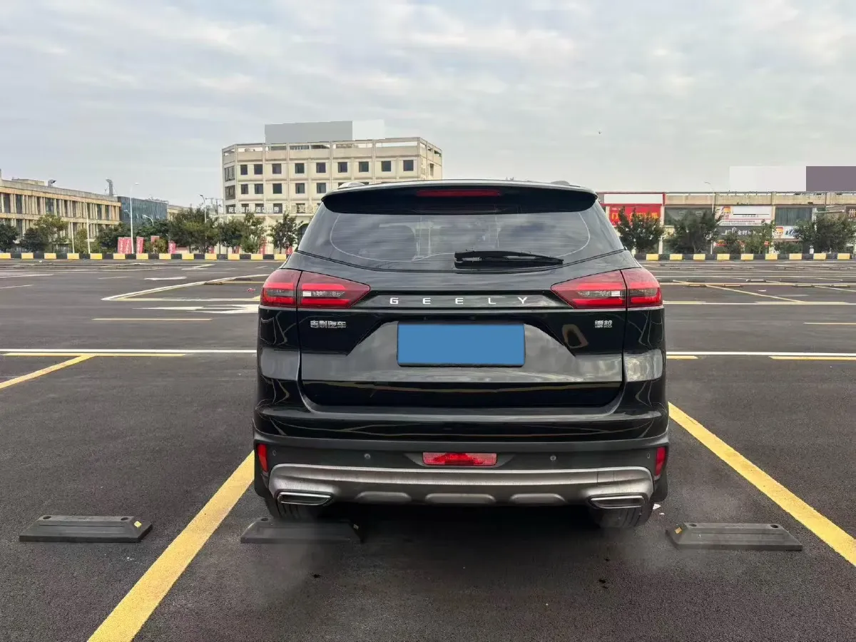 2022 Geely Azkarra 1.8T 184HP L4 7DCT,autocango,china used car exporter,china ev exporter,chinese used car exporter,chinese used ev exporter