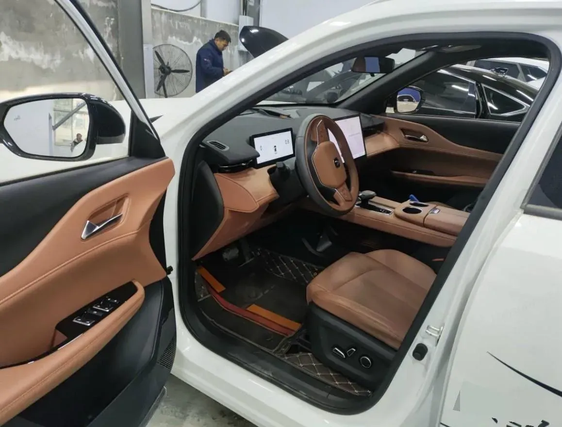 2025 ChangAn UNI-Z 1.5T 188HP L4 7DCT,autocango,china used car exporter,china ev exporter,chinese used car exporter,chinese used ev exporter