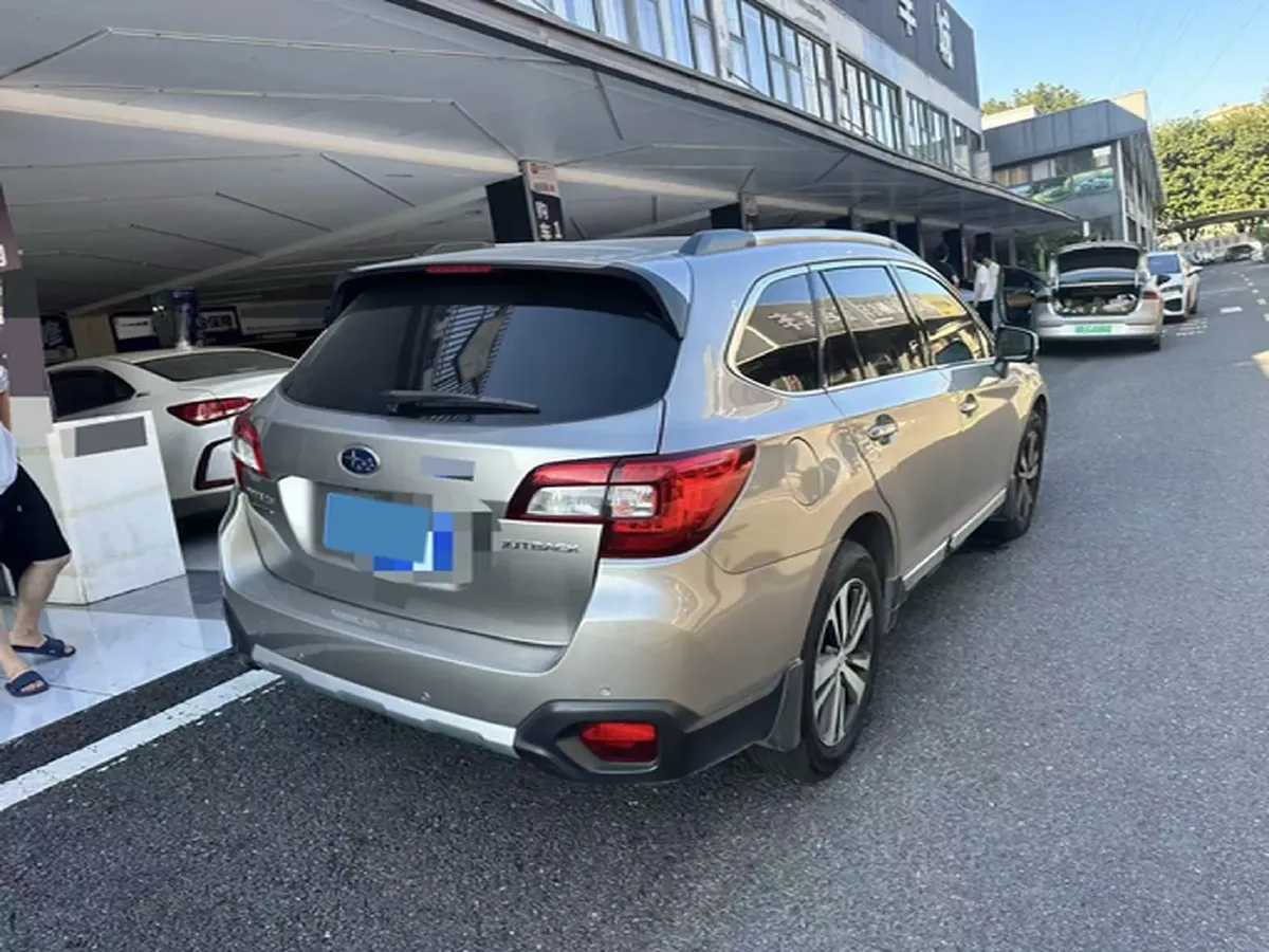 2019 Subaru Outback 2.5L 175HP H4 CVT,autocango,china used car exporter,china ev exporter,chinese used car exporter,chinese used ev exporter