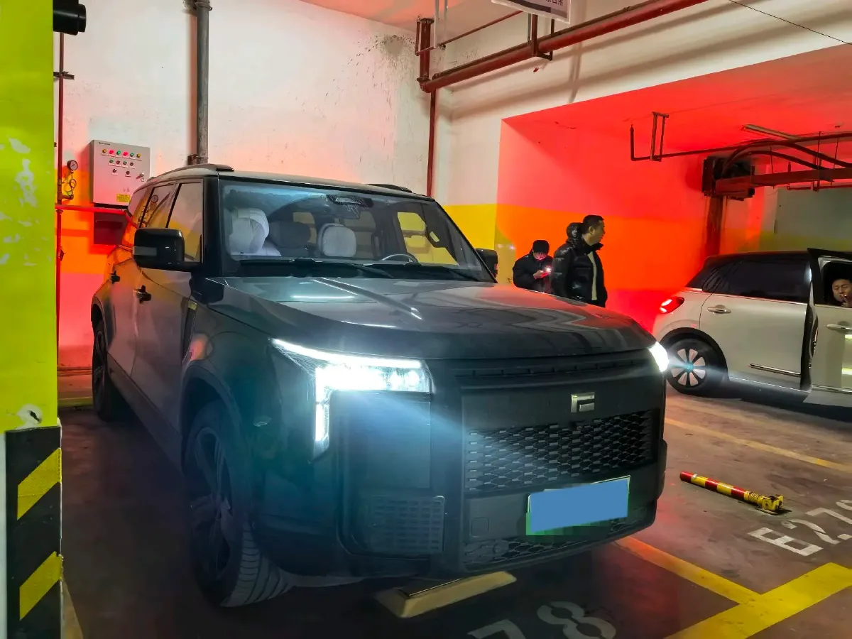 2023 ROX 01 1.5T 152HP L4 REEV 56.01KWH,autocango,china used car exporter,china ev exporter,chinese used car exporter,chinese used ev exporter