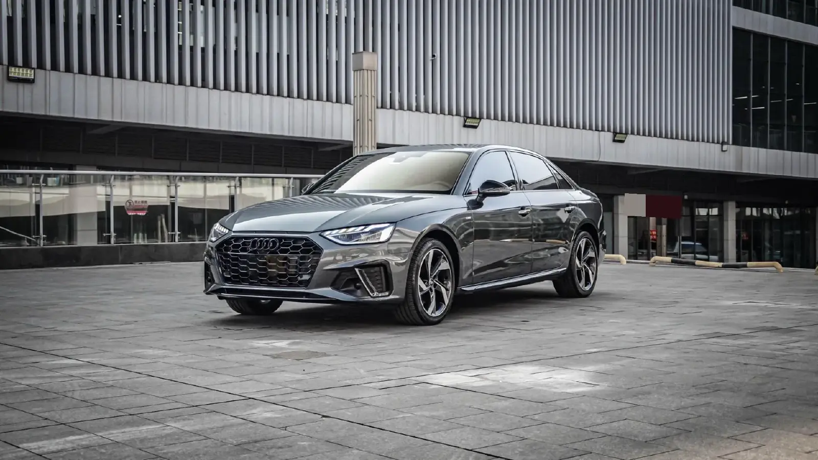 2023 Audi A4L 2.0T 190HP L4 7DCT