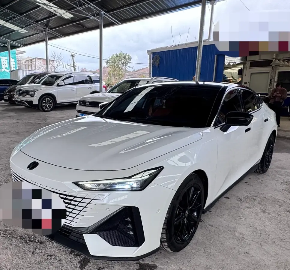 2022 ChangAn UNI-V 1.5T 188HP L4 7DCT