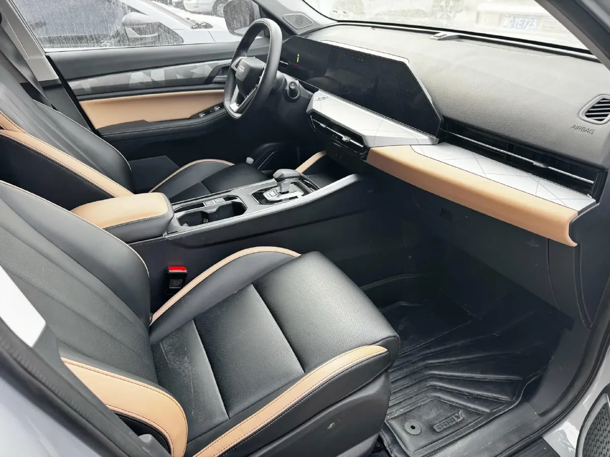 2024 Geely OkavangoPRO 1.5T 181HP L4 7DCT,autocango,china used car exporter,china ev exporter,chinese used car exporter,chinese used ev exporter