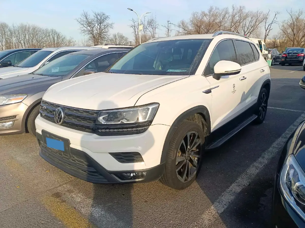 2021 Volkswagen Tharu 1.4T 150HP L4 7DCT