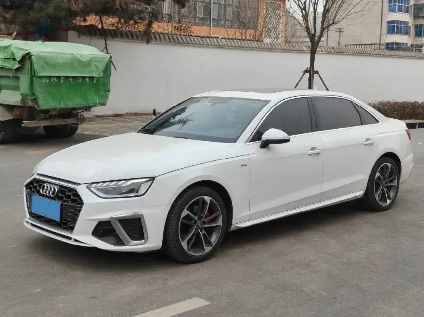 2020 Audi A4L 2.0T 190HP L4 7DCT