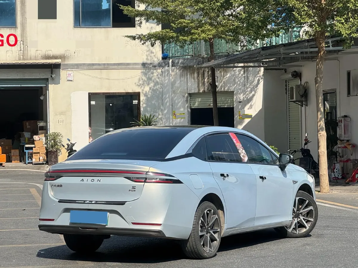 2022 ChangAn Oshan Z6 1.5T 170HP L4 6TCT PHEV 28.4KWH,autocango,china used car exporter,china ev exporter,chinese used car exporter,chinese used ev exporter