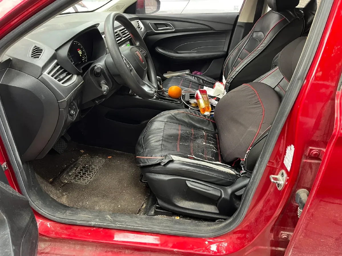 2019 Roewe i5 1.5L 120HP L4 CVT,autocango,china used car exporter,china ev exporter,chinese used car exporter,chinese used ev exporter