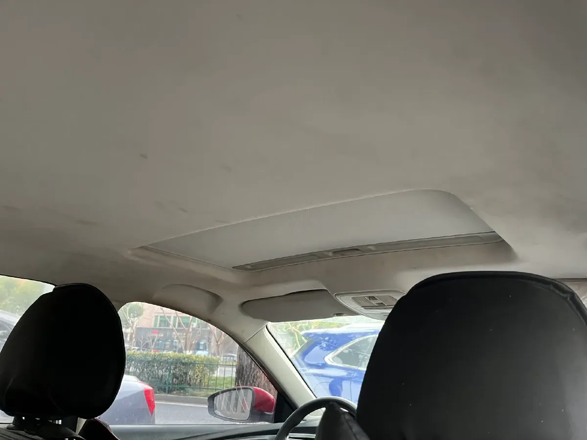 2019 Roewe i5 1.5L 120HP L4 CVT,autocango,china used car exporter,china ev exporter,chinese used car exporter,chinese used ev exporter