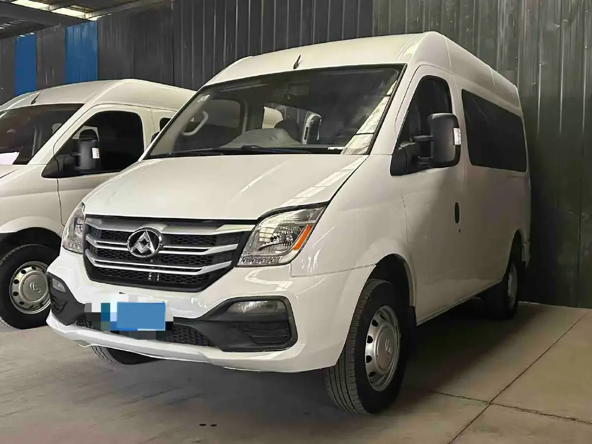 2018 MAXUS XinTu V80 2.5T 136HP L4 6MT