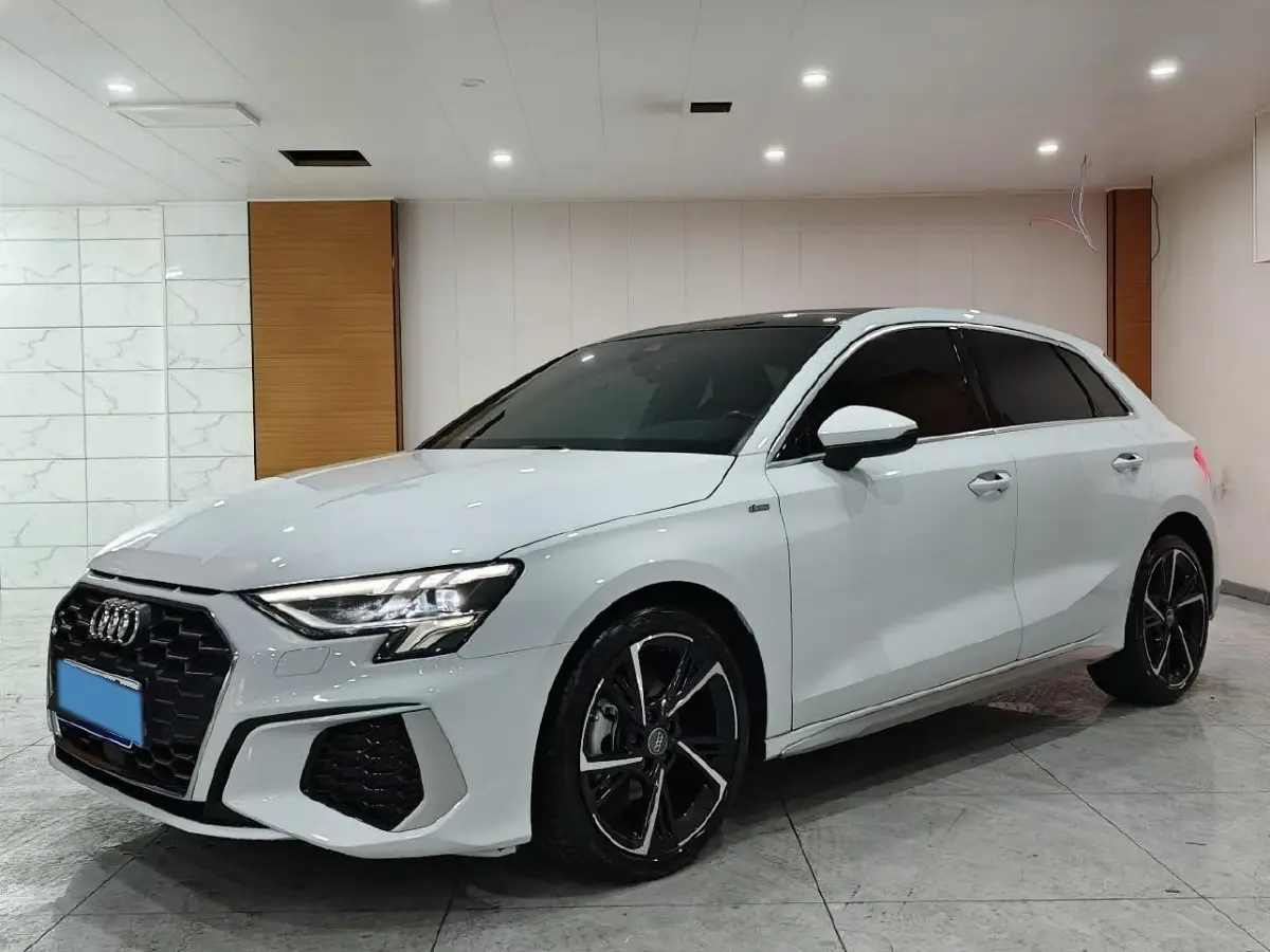 2022 Audi A3 1.4T 150HP L4 7DCT