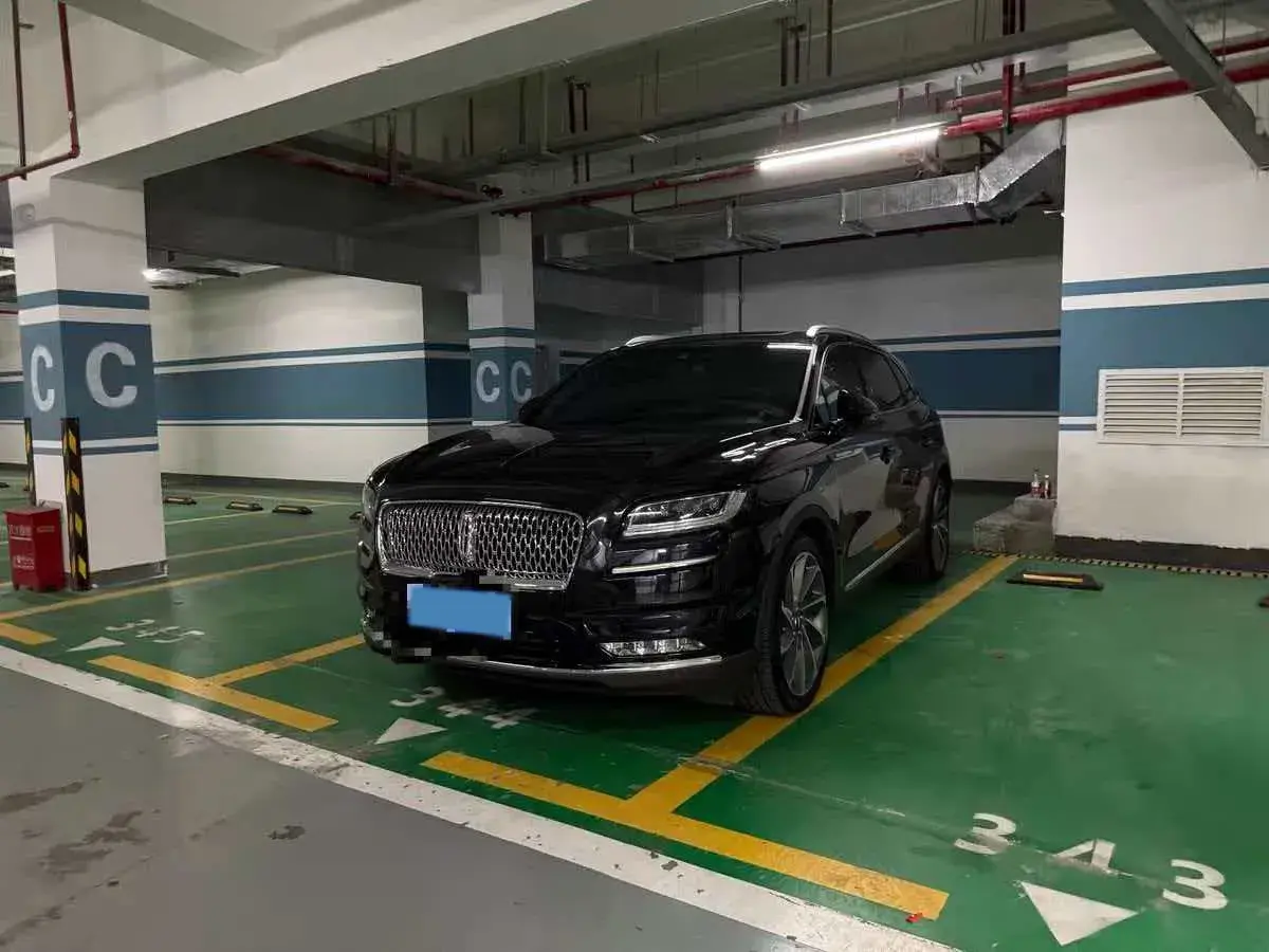 2022 Lincoln Nautilus 2.7T 322HP V6 8AT