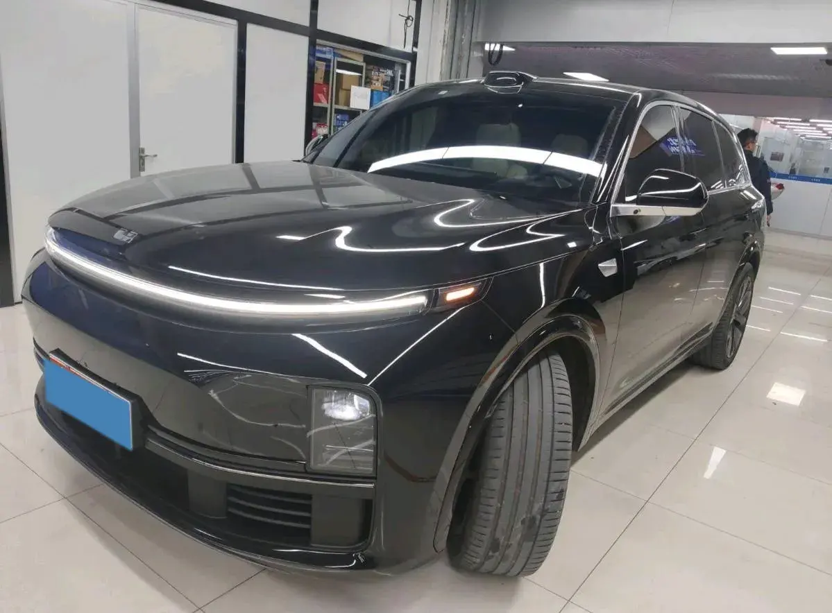 2024 Li L8 Range Extended 154HP REEV 42.8KWH