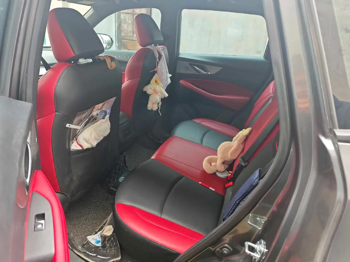 2021 ChangAn CS35 Plus 1.4T 160HP L4 7DCT,autocango,china used car exporter,china ev exporter,chinese used car exporter,chinese used ev exporter