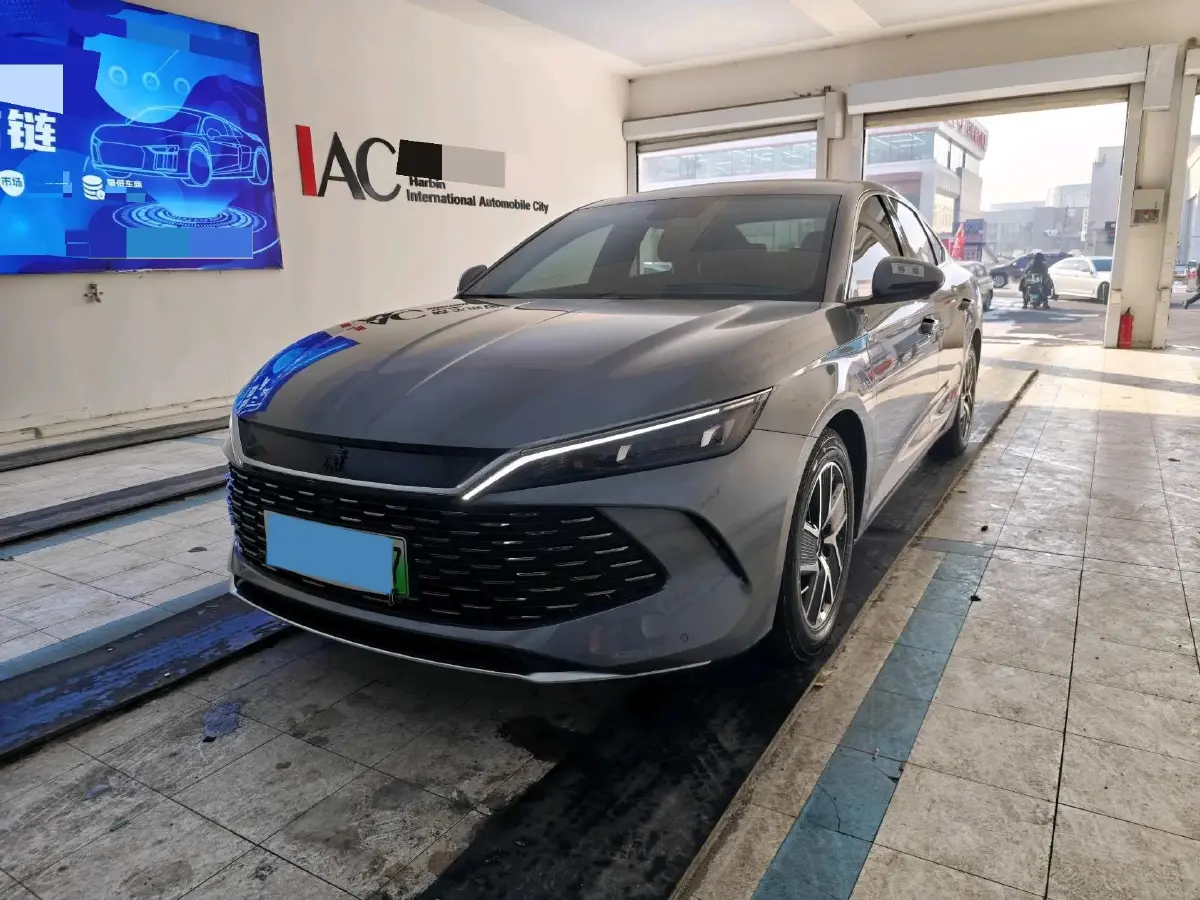 2024 BYD QinL 1.5L 101HP L4 E-CVT PHEV 10.08KWH