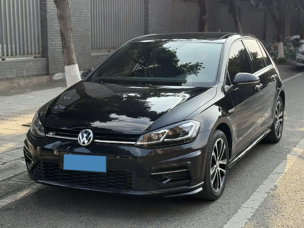 2020 Volkswagen Golf 1.4T 150HP L4 7DCT
